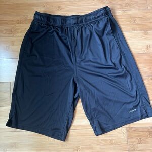 Athletic Works Boys Black Athletic Shorts Size XXL (18)
